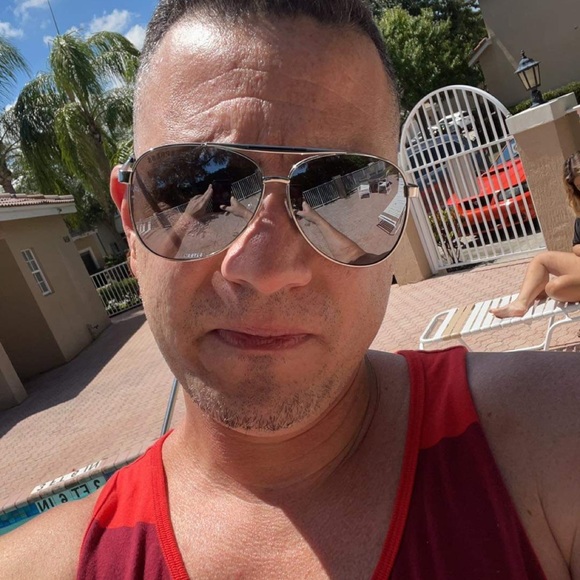 Meet your Posher, Nelson - Picture 1 of 1